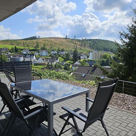 Stilvolle Wohnung Mit Blick Und Selbst-Check-In Bad Berleburg Exterior foto